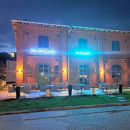 Sea Hotel *